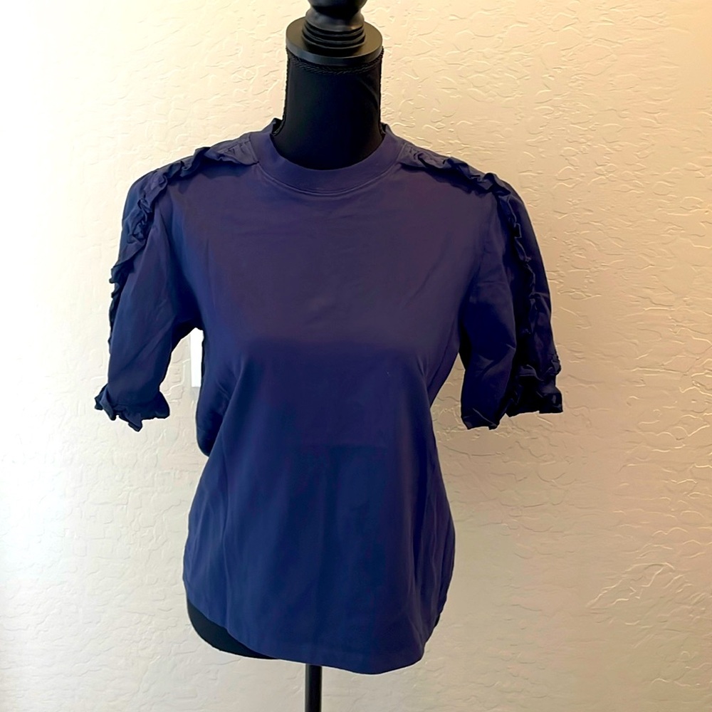 Ruffle tee